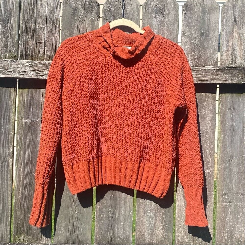 Hippie Rose‎ Burnt Orange Turtleneck Sweater | S